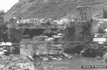 Pocetak operacije podizanja mostne konstrukcije na nosece stubove, 15. maja 1998.